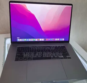 New Laptop Apple MacBook Pro 2019 16GB Intel Core I7 SSD 1T