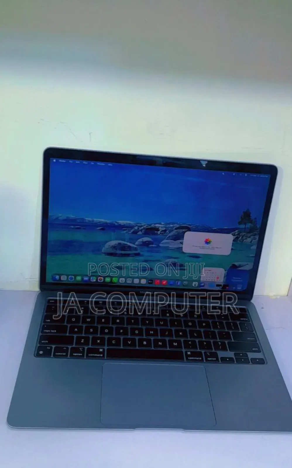 New Laptop Apple MacBook Air 2020 M1 8GB Apple M1 SSD 256GB