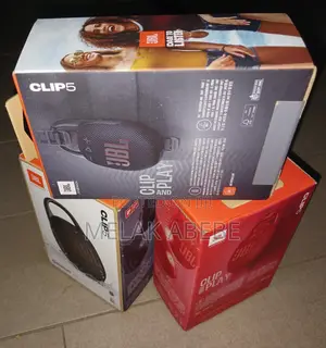 Photo - JBL Clip5 Portable Speaker