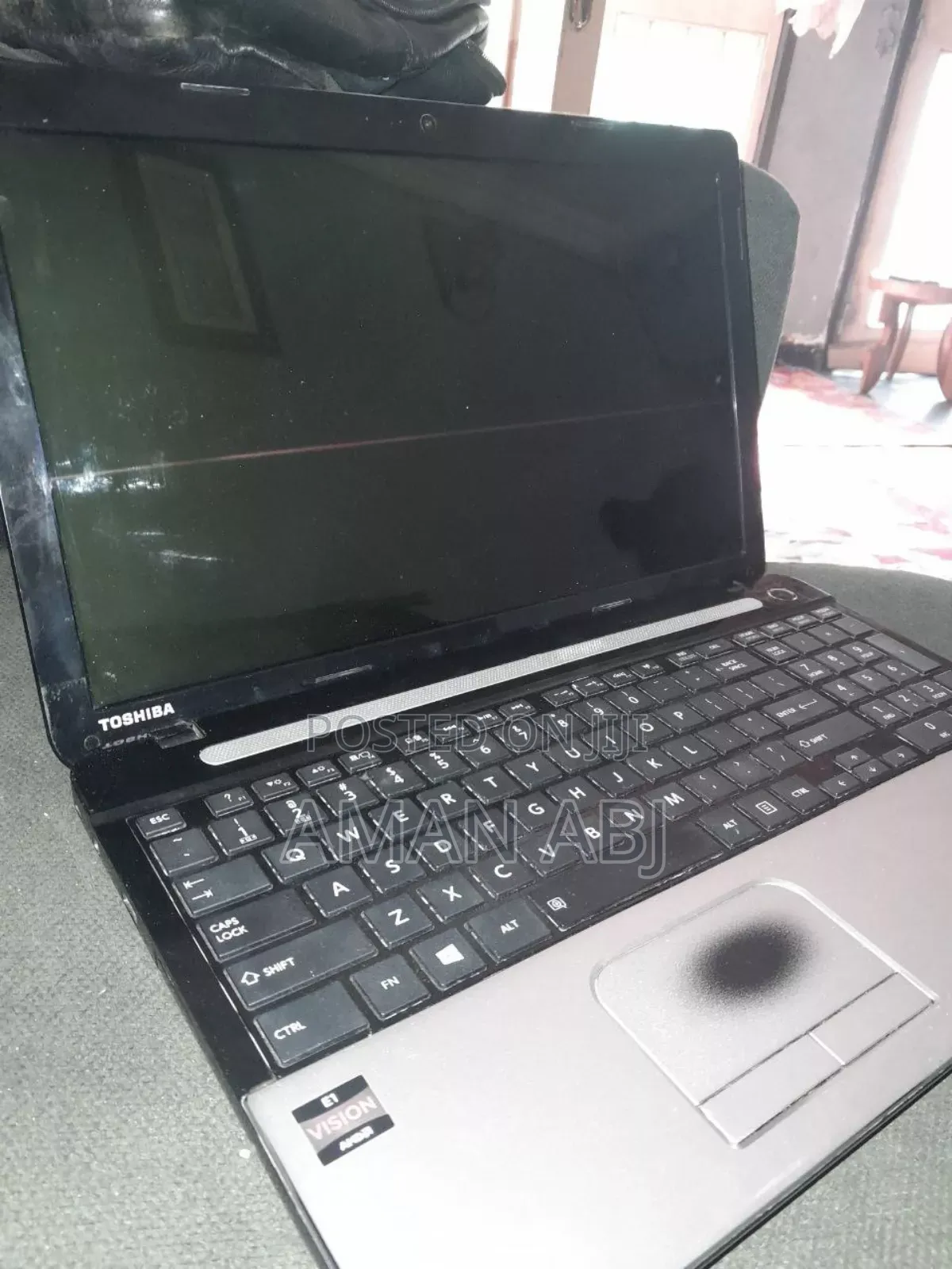 Laptop Toshiba C50 4GB AMD Ryzen 7 HDD+SSD 500GB