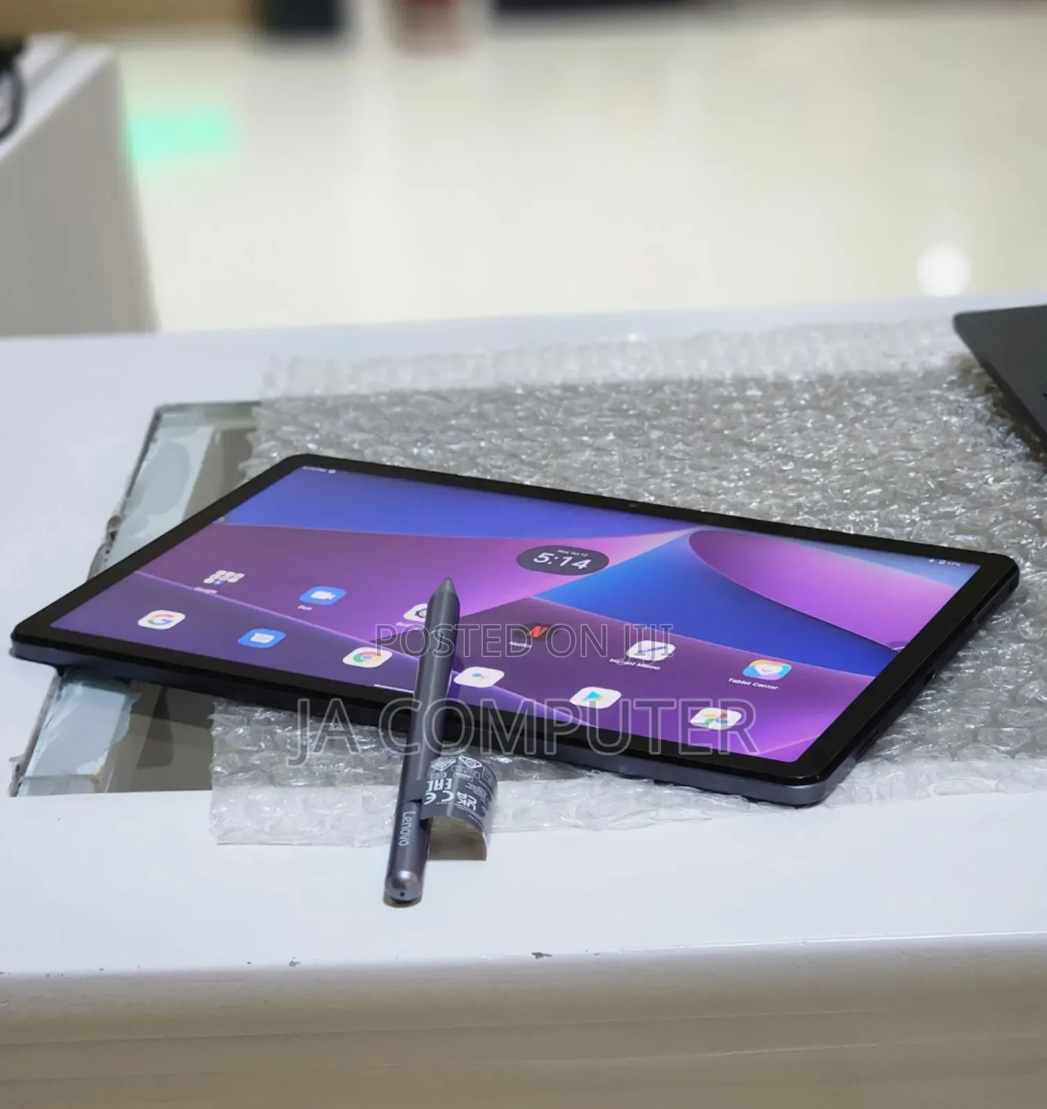 New Lenovo M10 Plus 128 GB Black