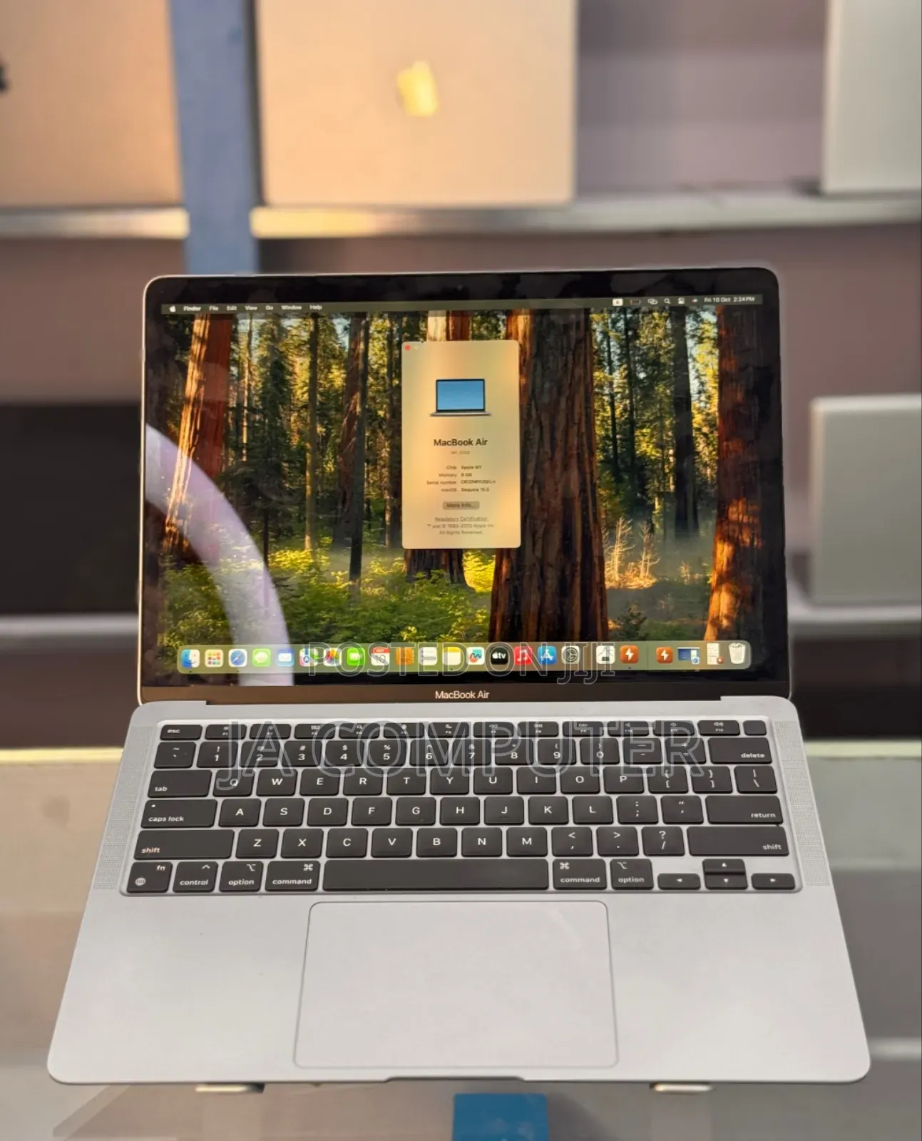 New Laptop Apple MacBook Air 2020 M1 8GB Apple M1 SSD 256GB