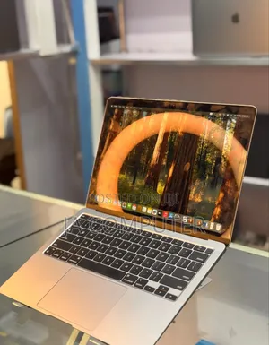 New Laptop Apple MacBook Air 2020 M1 8GB Apple M1 SSD 256GB