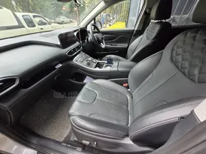 Hyundai Santa Fe 2022 Silver