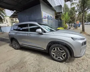Hyundai Santa Fe 2022 Silver