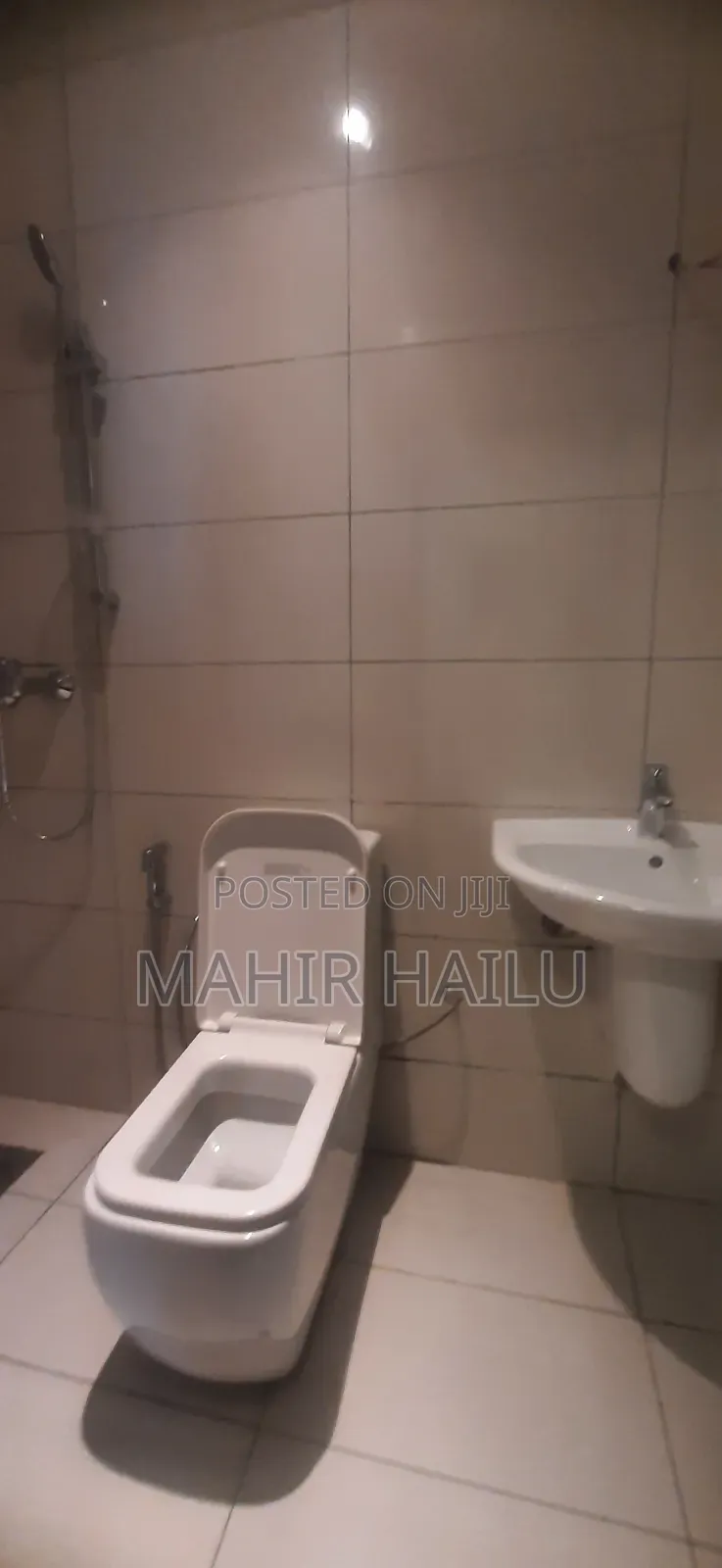 4bdrm Apartment in Real, Lideta for rent