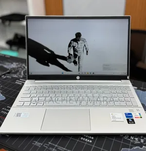 New Laptop HP Pavilion 15 16GB Intel Core I5 SSD 1T