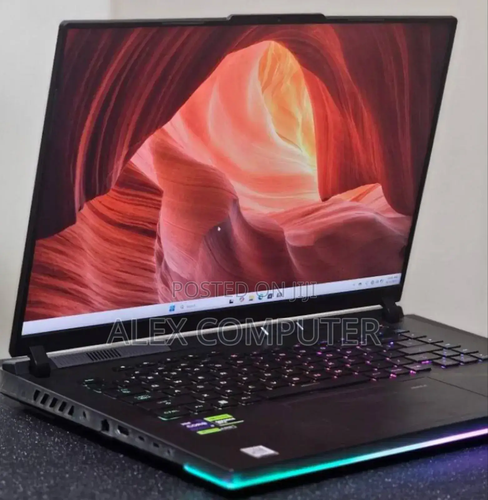 New Laptop Asus ROG Strix G16 G614 32GB Intel Core I9 SSD 1T