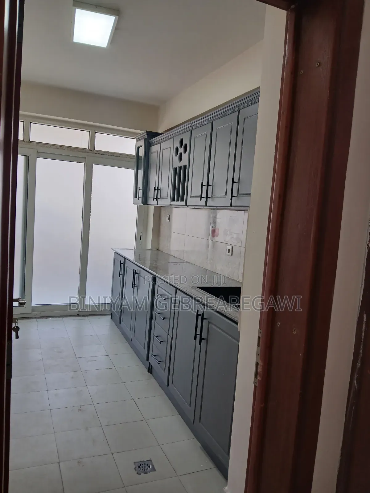 2bdrm Apartment in Apartment, Yeka for rent