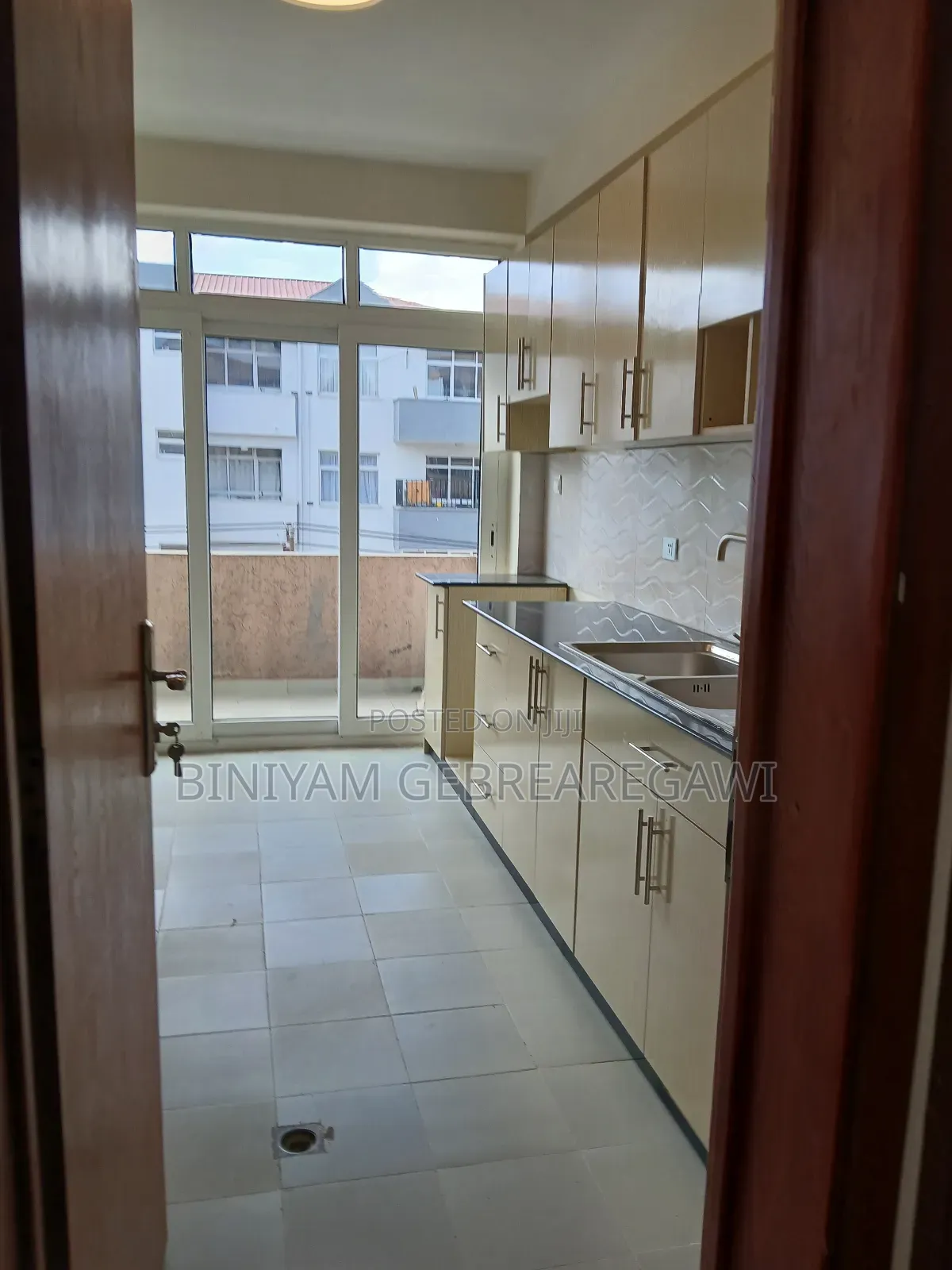 2bdrm Apartment in Apartment, Yeka for rent