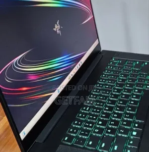 New Laptop Razer Blade 16GB Intel Core i7 SSD 512GB