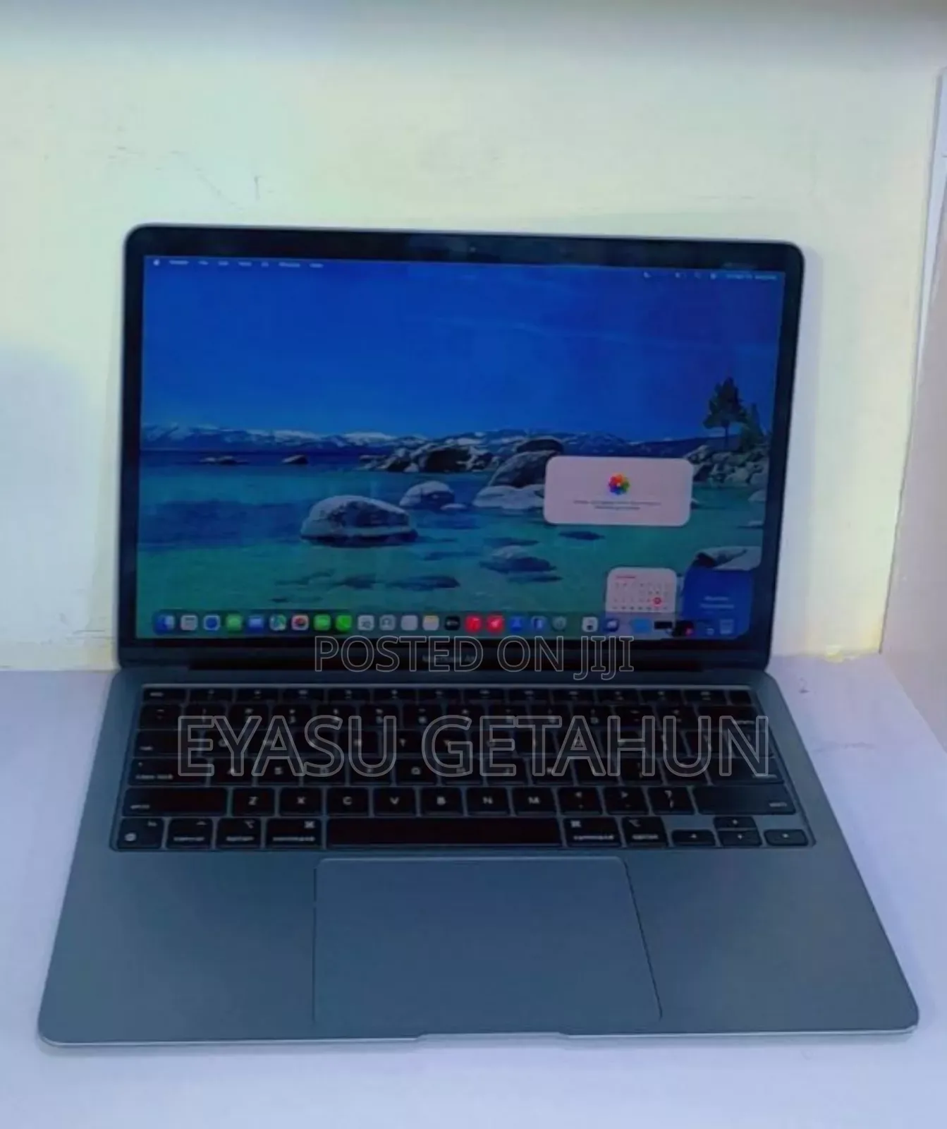 New Laptop Apple MacBook Air 2020 M1 8GB Apple M1 SSD 256GB