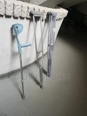 Elbow and Axillary Bilateral Crutches堥不crutches畋你crutches擦臉crutches