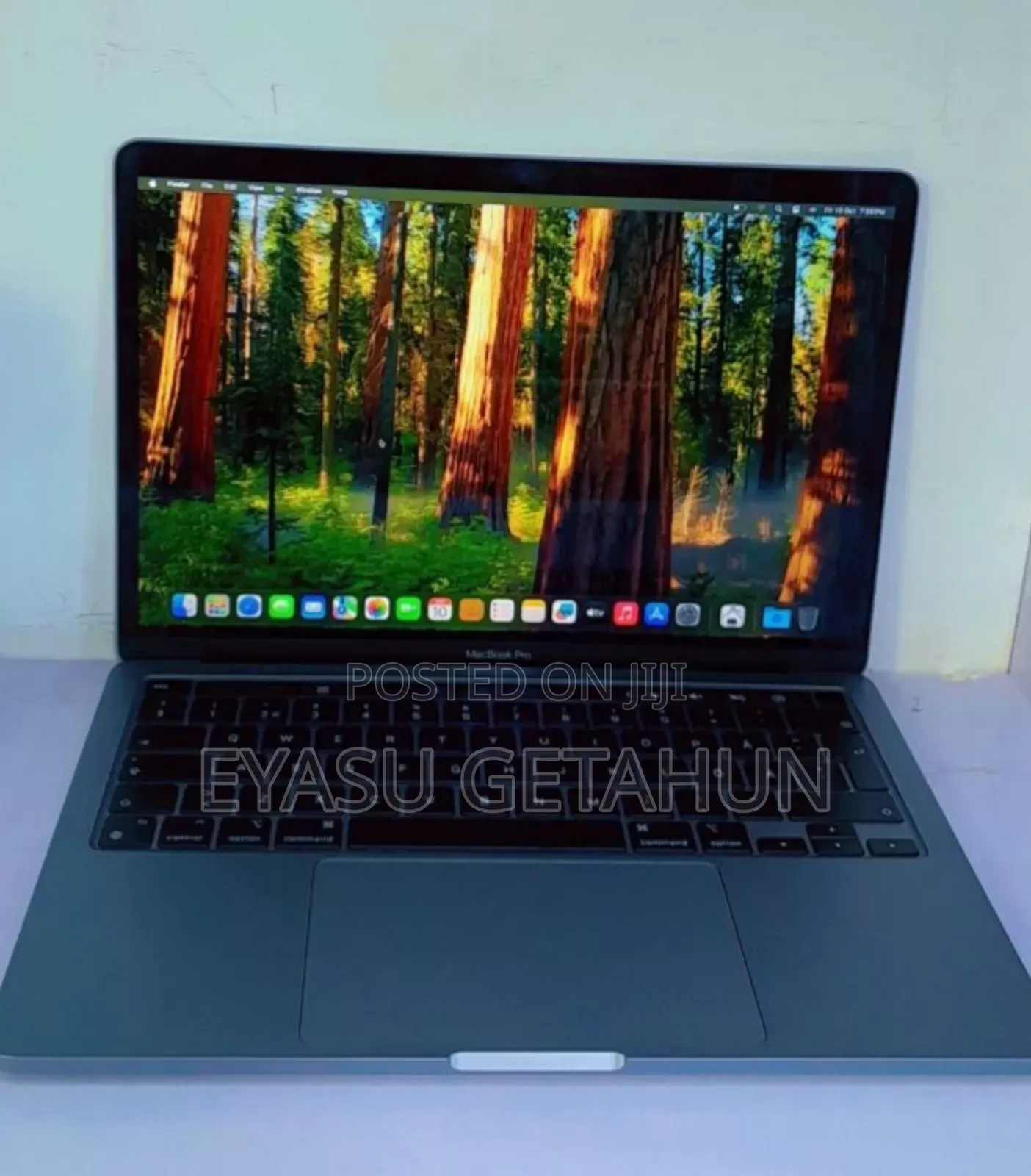 New Laptop Apple MacBook Pro M1 8GB Apple M1 Pro SSD 512GB