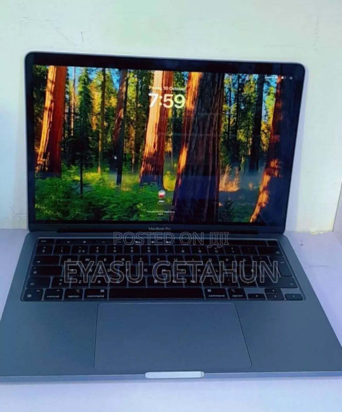 New Laptop Apple MacBook Pro M1 8GB Apple M1 Pro SSD 512GB