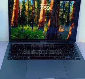 New Laptop Apple MacBook Pro 2020 M1 8GB Apple M1 Pro SSD 512GB