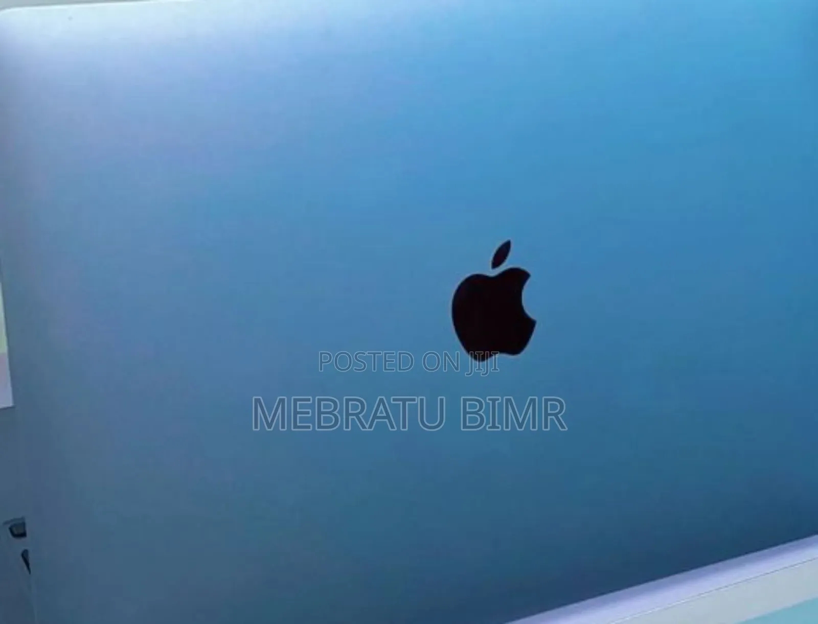 New Laptop Apple MacBook Pro 2020 M1 8GB Apple M1 Pro SSD 512GB