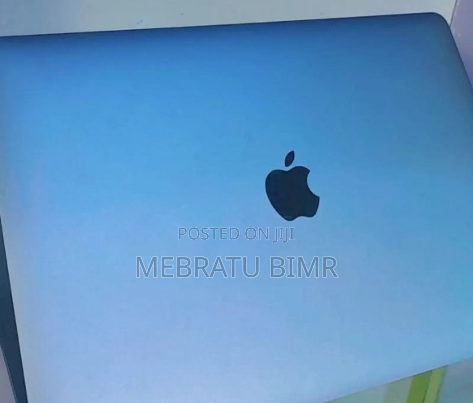 New Laptop Apple MacBook Pro 2020 M1 8GB Apple M1 Pro SSD 512GB