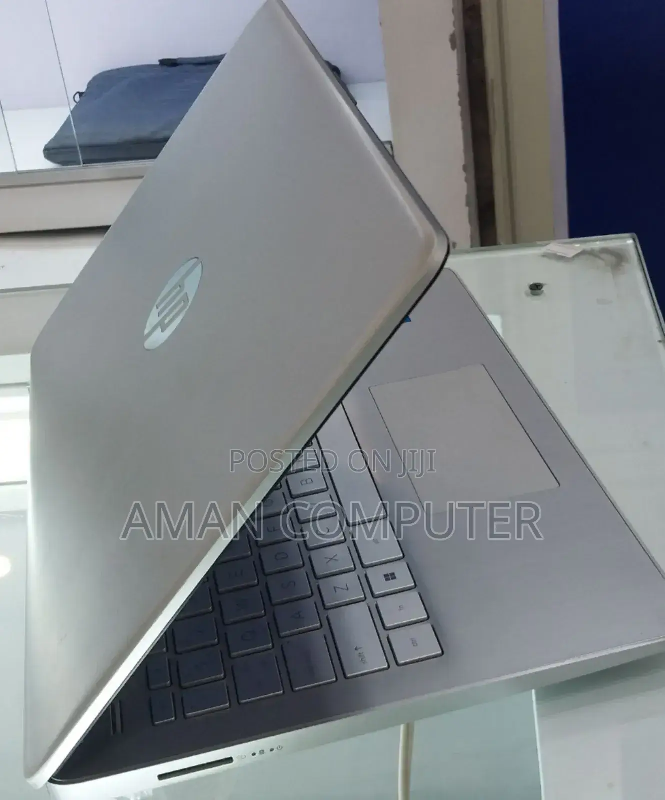 New Laptop HP Stream Notebook 8GB Intel Core I7 SSD 1T