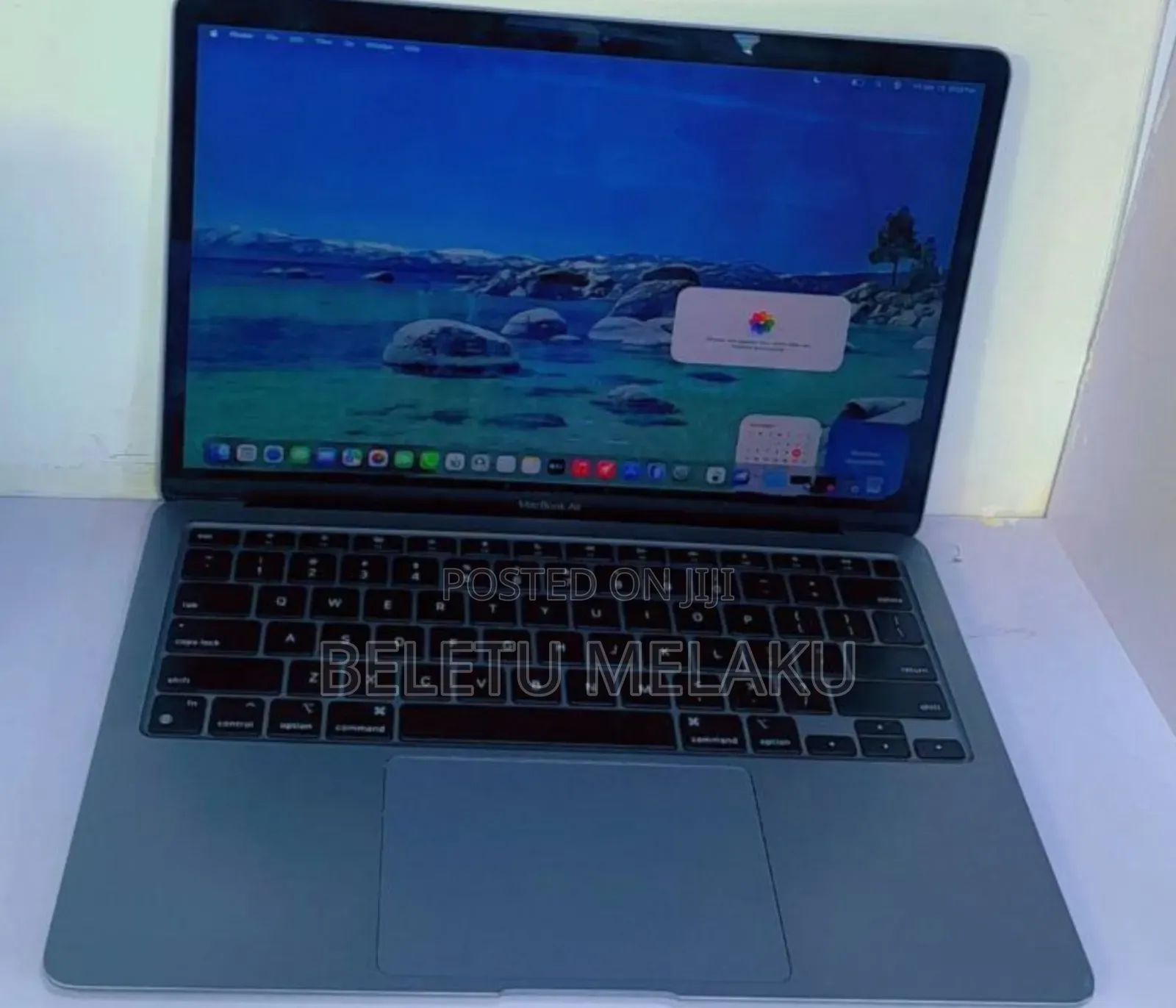 New Laptop Apple MacBook Air 2020 M1 8GB Apple M1 SSD 256GB