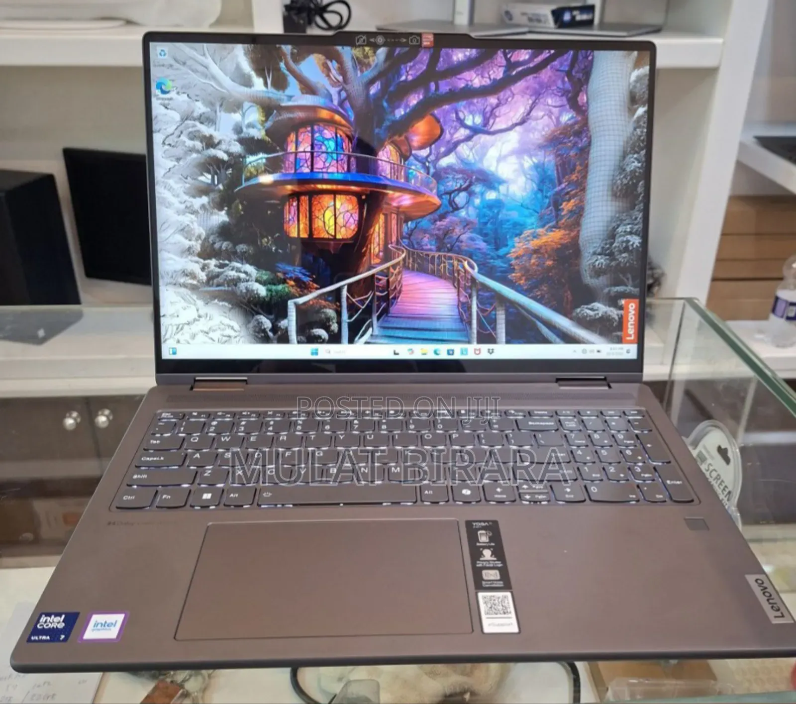 New Laptop Lenovo Yoga 7i 16GB Intel Core Ultra 7 SSD 1T