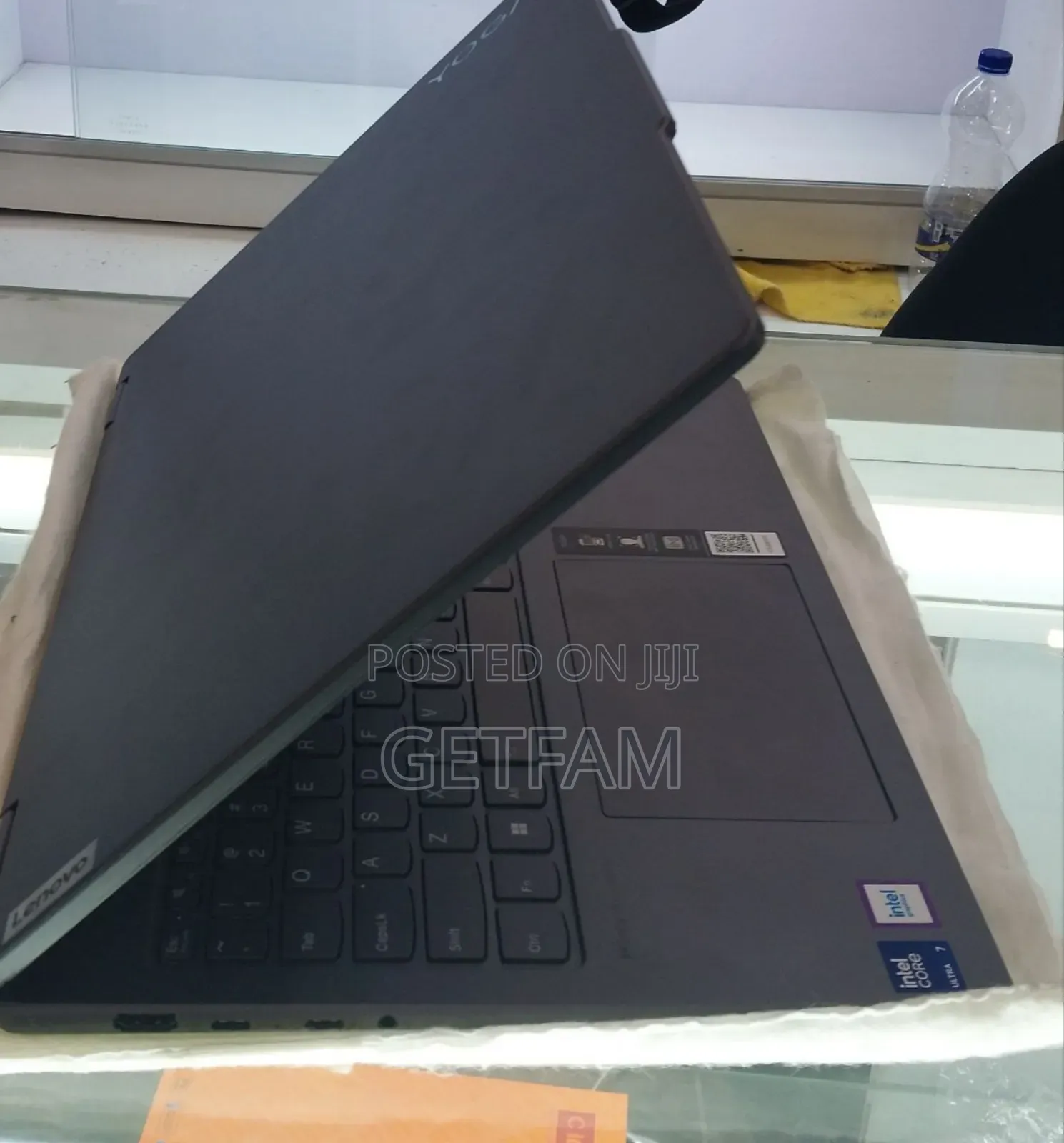 New Laptop Lenovo ThinkPad Yoga 16GB Intel Core I7 SSD 512GB