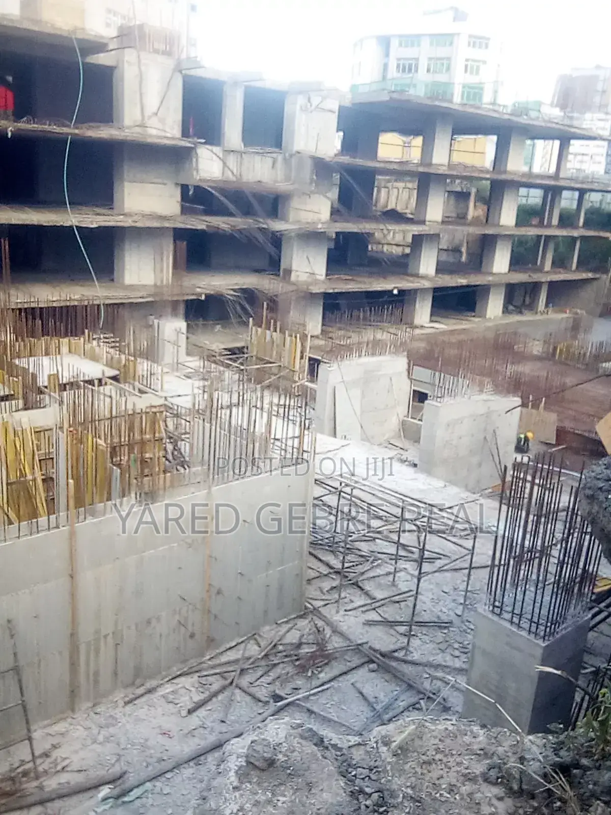 2bdrm Apartment in 🎯 ካሳንችስ: ኡራኤል አደባባ, Kirkos for sale