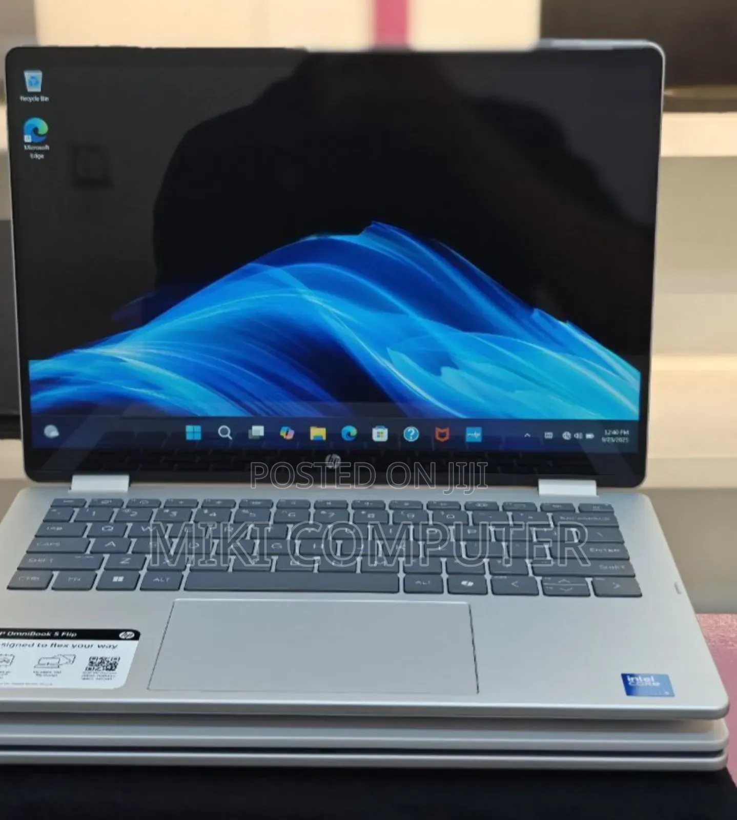 New Laptop HP OmniBook 5 Flip 16GB Intel Core Ultra 7 SSD 512GB