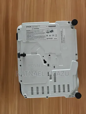 Almost New Epson Eb-S31 Projector