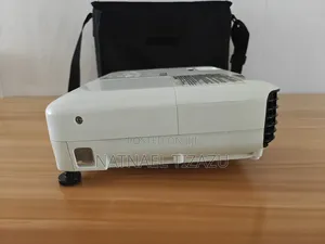 Almost New Epson Eb-S31 Projector
