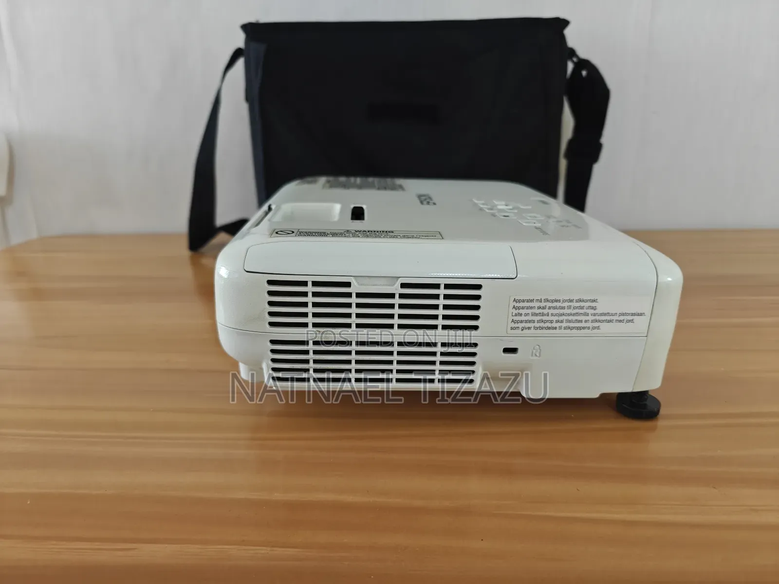 Almost New Epson Eb-S31 Projector