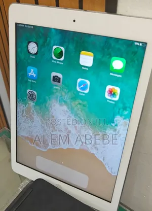 New Apple iPad Air 32 GB