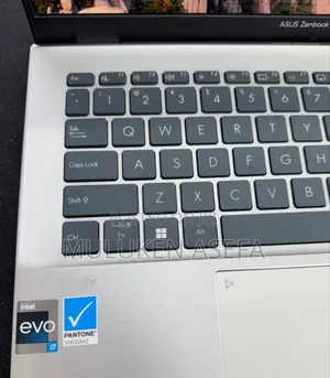 New Laptop Asus Zenbook 14 UX434 16GB Intel Core I7 SSD 512GB