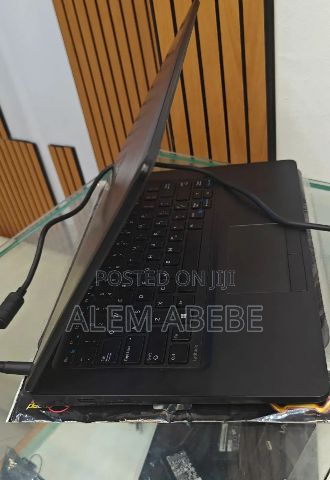 New Laptop Dell Latitude 5480 8GB Intel Core I7 SSD 512GB