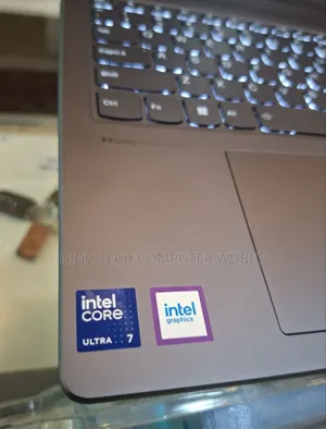 New Laptop Lenovo Yoga 7i 16GB Intel Core Ultra 7 SSD 1T