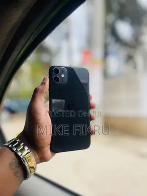 Apple iPhone 11 128 GB Black