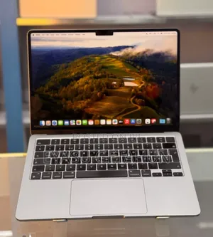 Photo - New Laptop Apple MacBook Air 2022 M2 8GB Apple M2 SSD 256GB