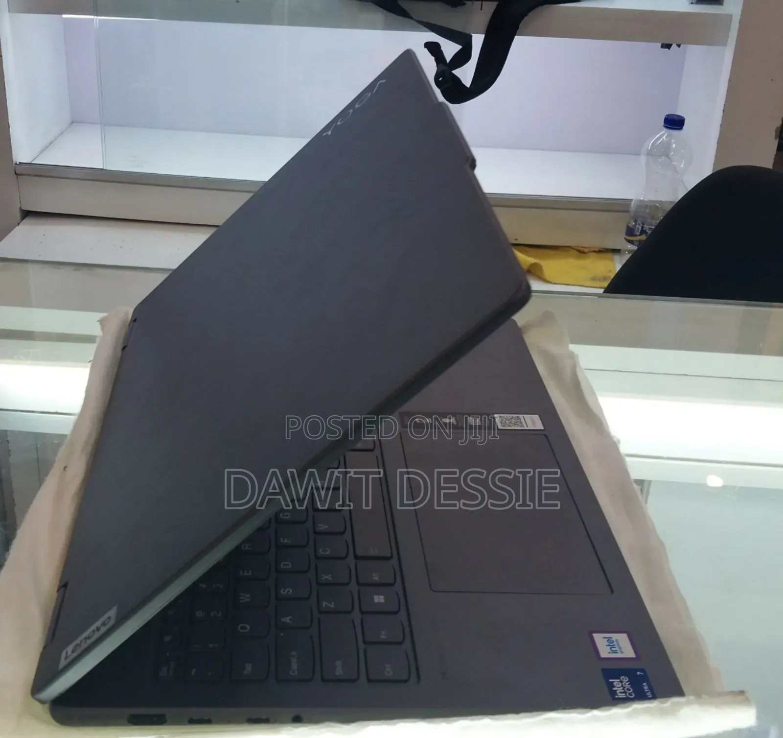 New Laptop Lenovo Yoga 7i 16GB Intel Core Ultra 7 SSD 1T