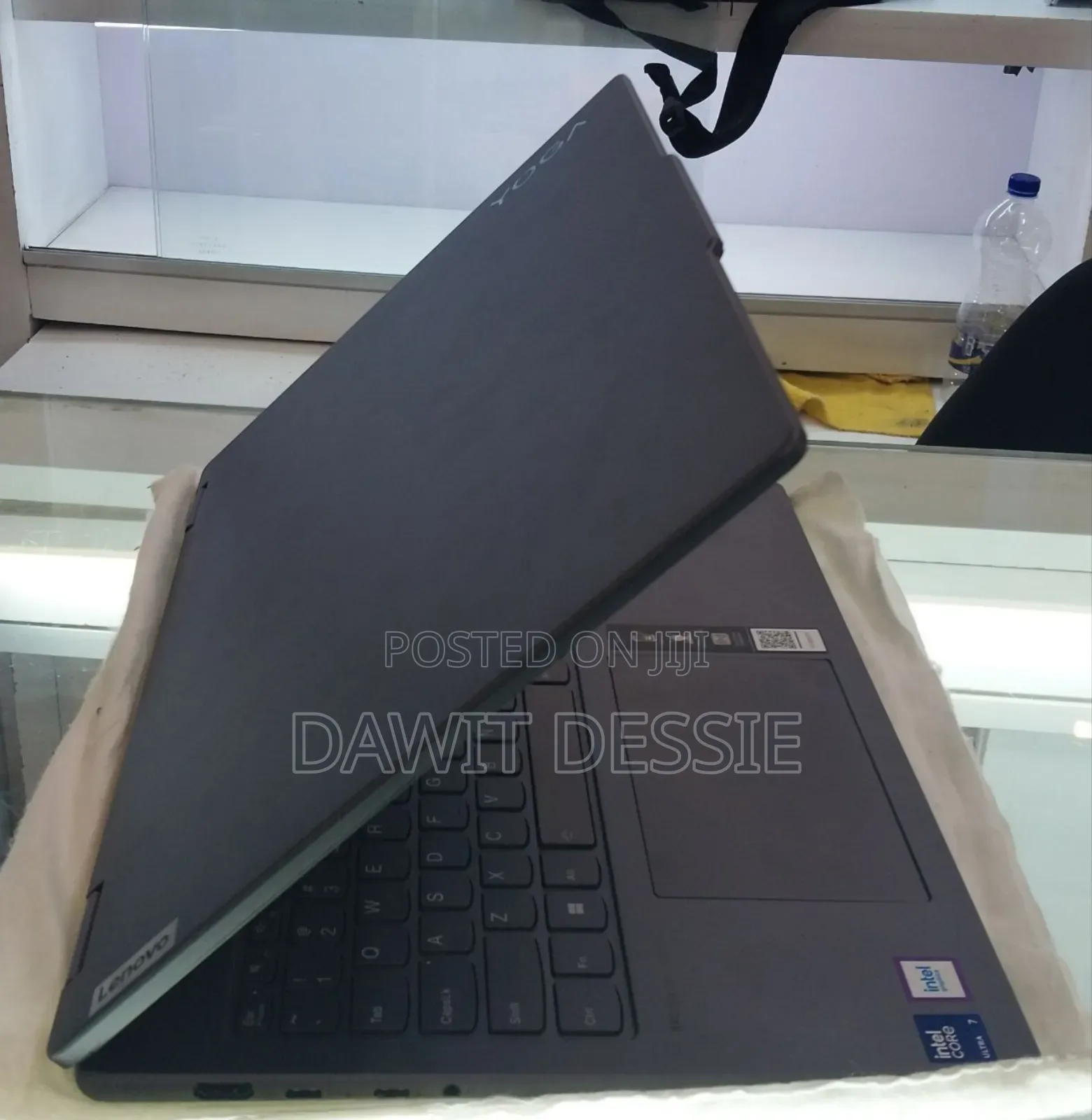 New Laptop Lenovo Yoga 7i 16GB Intel Core Ultra 7 SSD 1T