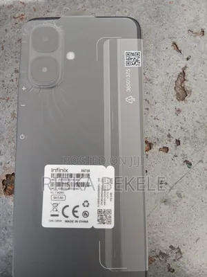 New Infinix Smart 10 128 GB Black