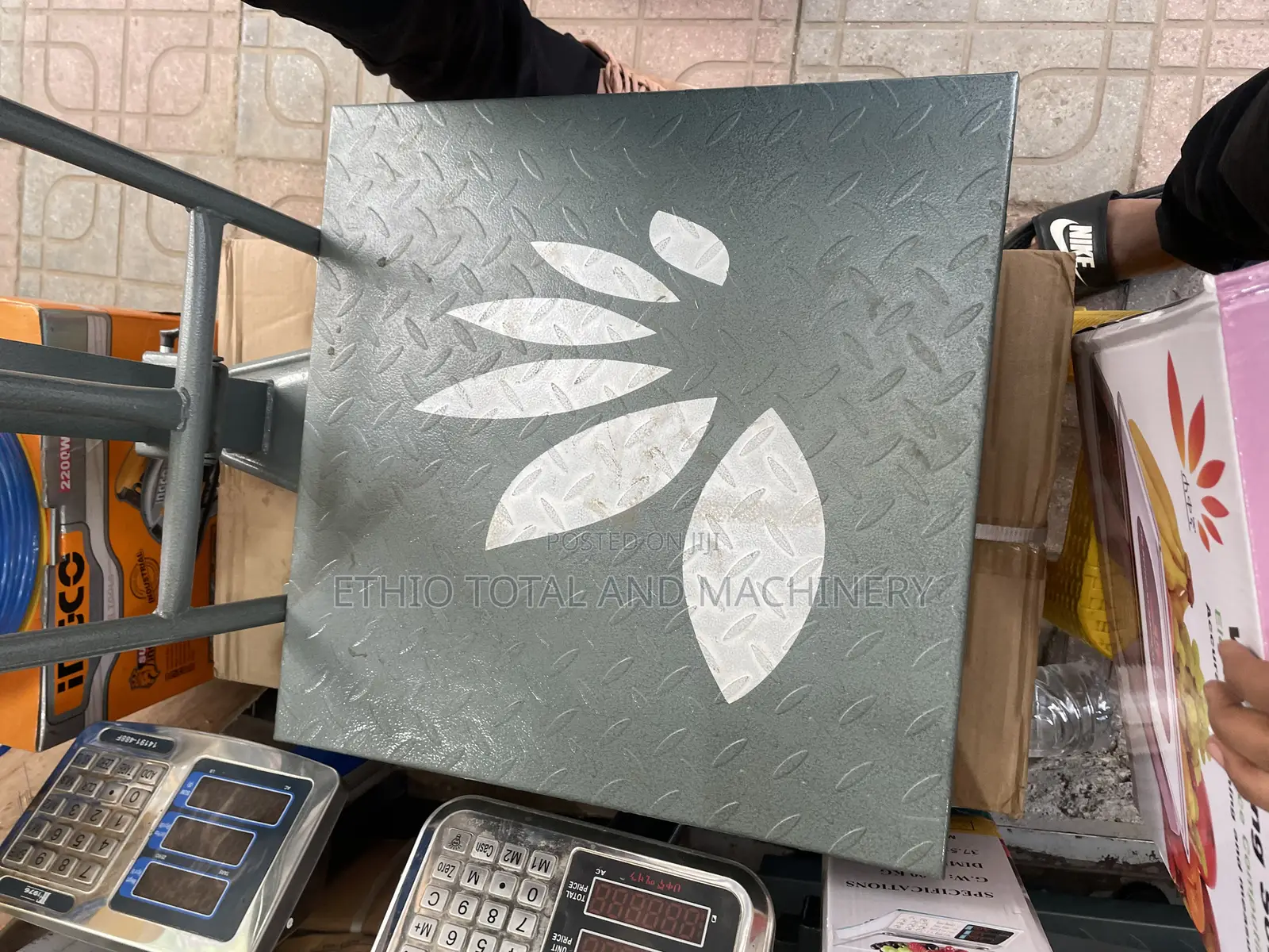 ሐቀኛ ሚዛን Haqegna Scale 300 Kg