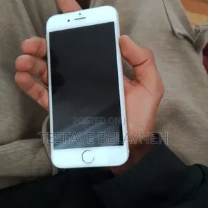 Apple iPhone 6 64 GB Silver