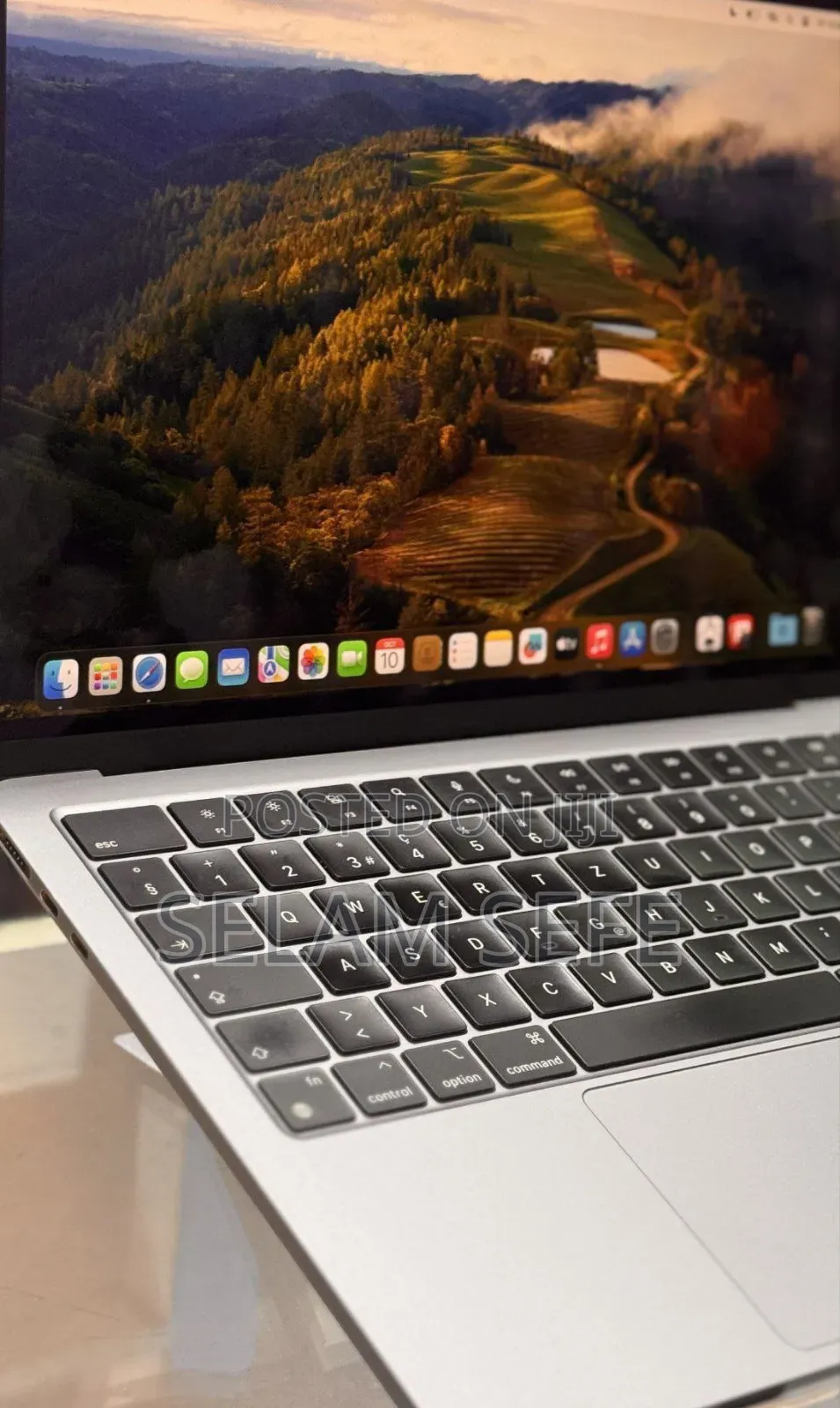 New Laptop Apple MacBook Air 8GB Apple M2 SSD 256GB