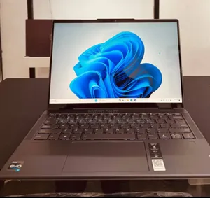 New Laptop Lenovo Yoga 710 16GB Intel Core I5 SSD 512GB