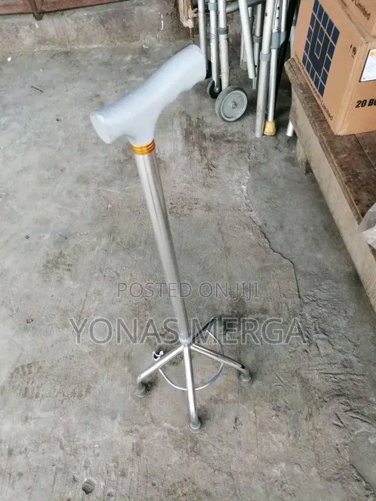 4 Leg Walking Stick龱呂 Best Gift Especially For Senior(Grand Parent)