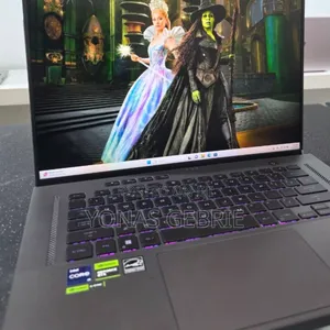 New Laptop Asus ROG Zephyrus G16 16GB Intel Core I9 SSD 1T