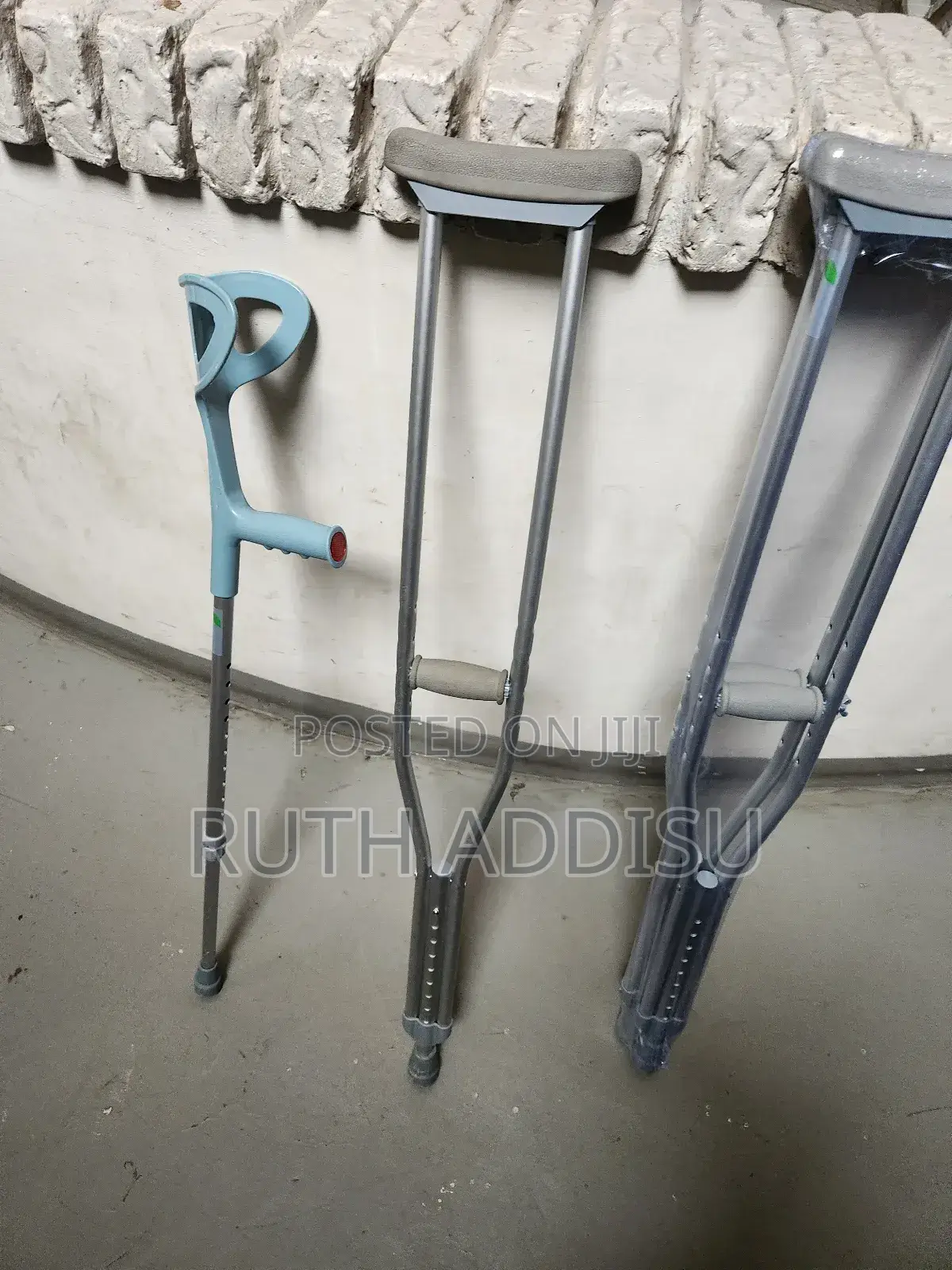Axillary Bilateral Crutches麻豆medical Brand New Crutches段的crutches New
