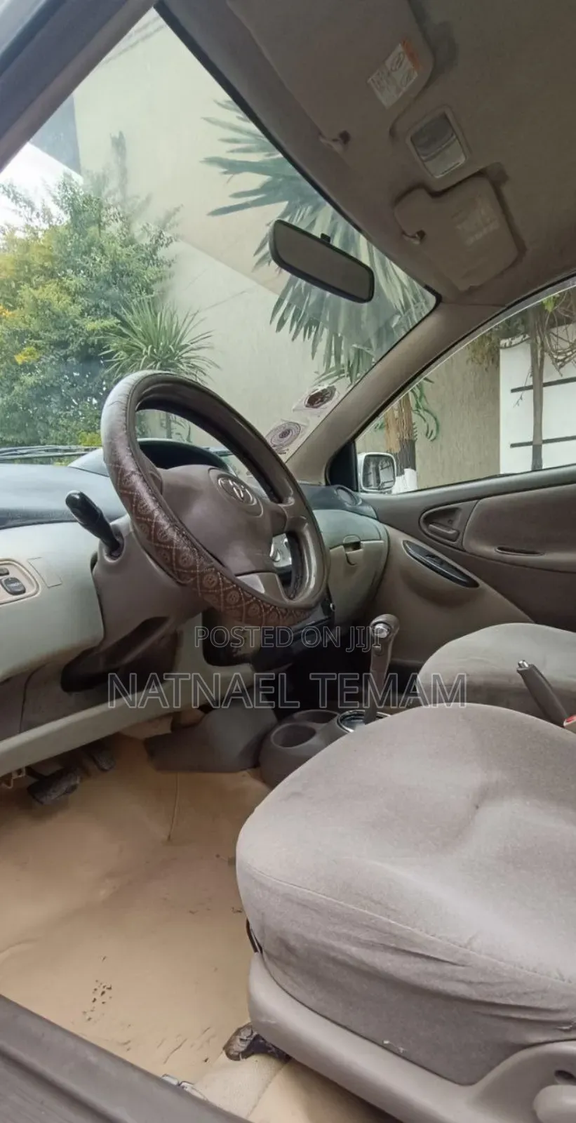 Toyota Platz 2004 Silver