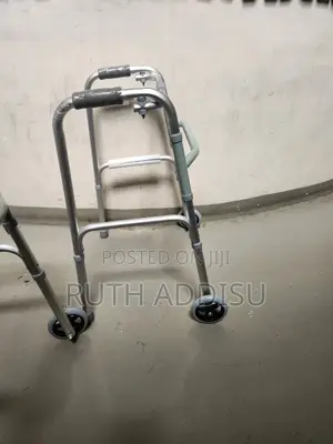 Photo - Walking Aod Almunium Rolator忝了medical Walker肇因pin Folded Walker肋肉walk