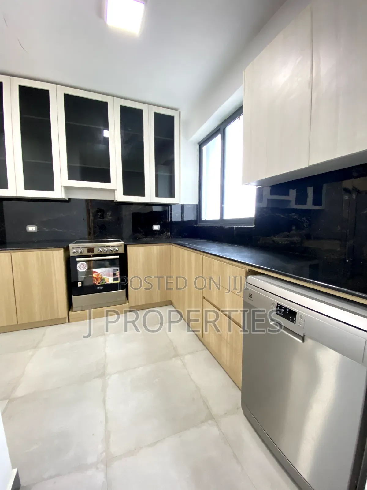 Furnished 3bdrm Apartment in Bole for rent